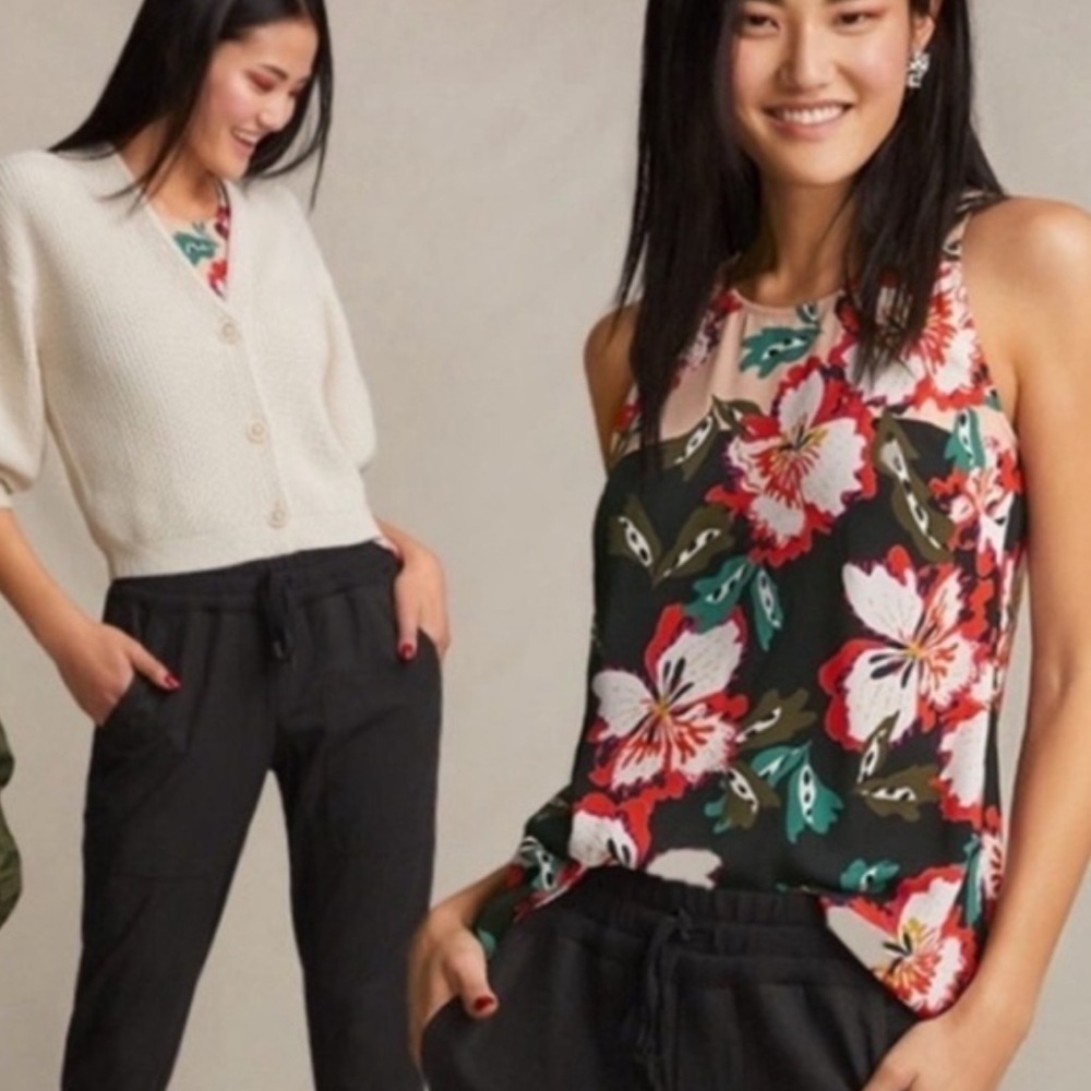 Cabi Style #5542 Hyacinth Hibiscus Floral Print Sleeveless Blouse Size Large